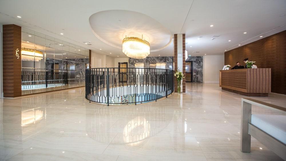 Royal Blue Hotel ดูบรอฟนิก ภายนอก รูปภาพ The lobby of the hotel